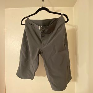 NWT Women’s Patagonia Dirt Roamer Bike Short